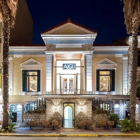 Aigli Seafront Loft-bespoke Design Gem Kalamáta