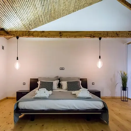 Vakantiehuis Aigli Seafront Loft-bespoke Design Gem Kalamáta