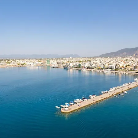 Aigli Seafront Loft-bespoke Design Gem 別荘 *