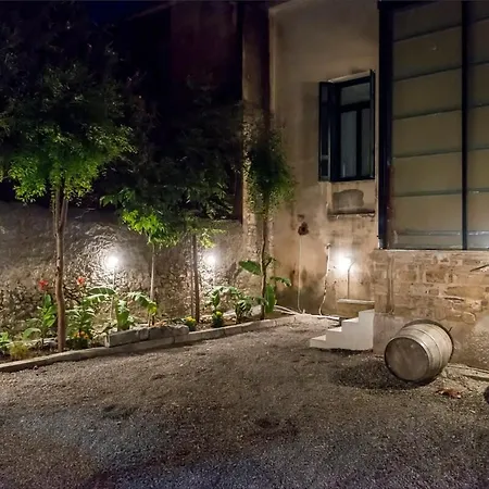 Aigli Seafront Loft-bespoke Design Gem Prázdninový dům *